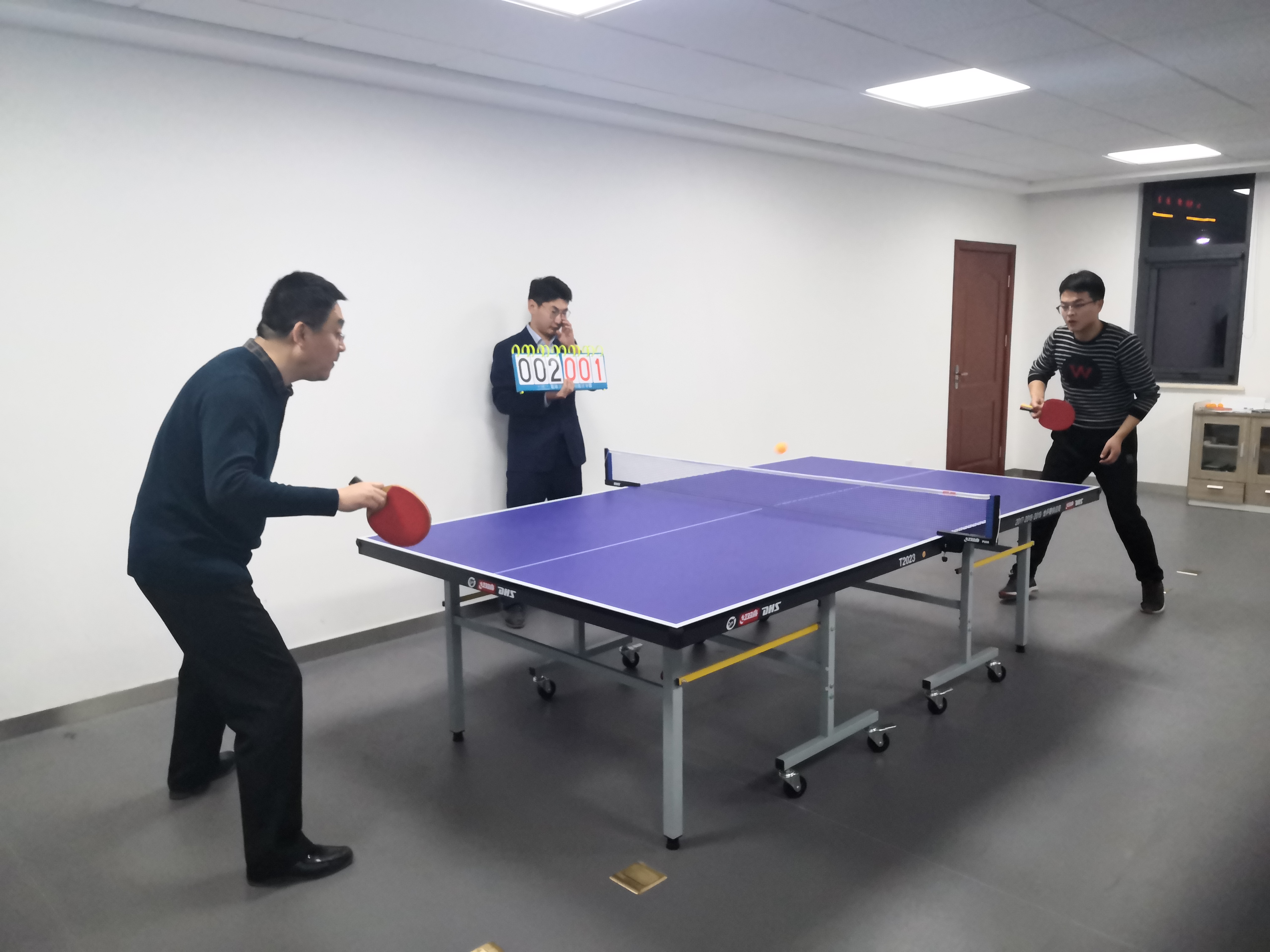 泓源公司舉辦“慶元旦、迎新春”職工乒乓球臺球比賽(圖2)